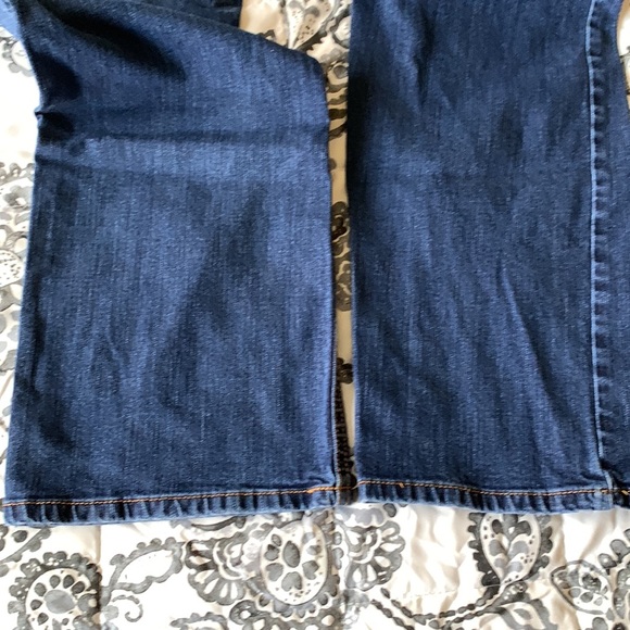 Jeans - Curvy Fit - Boot Cut - Mossimo - Picture 4 of 4